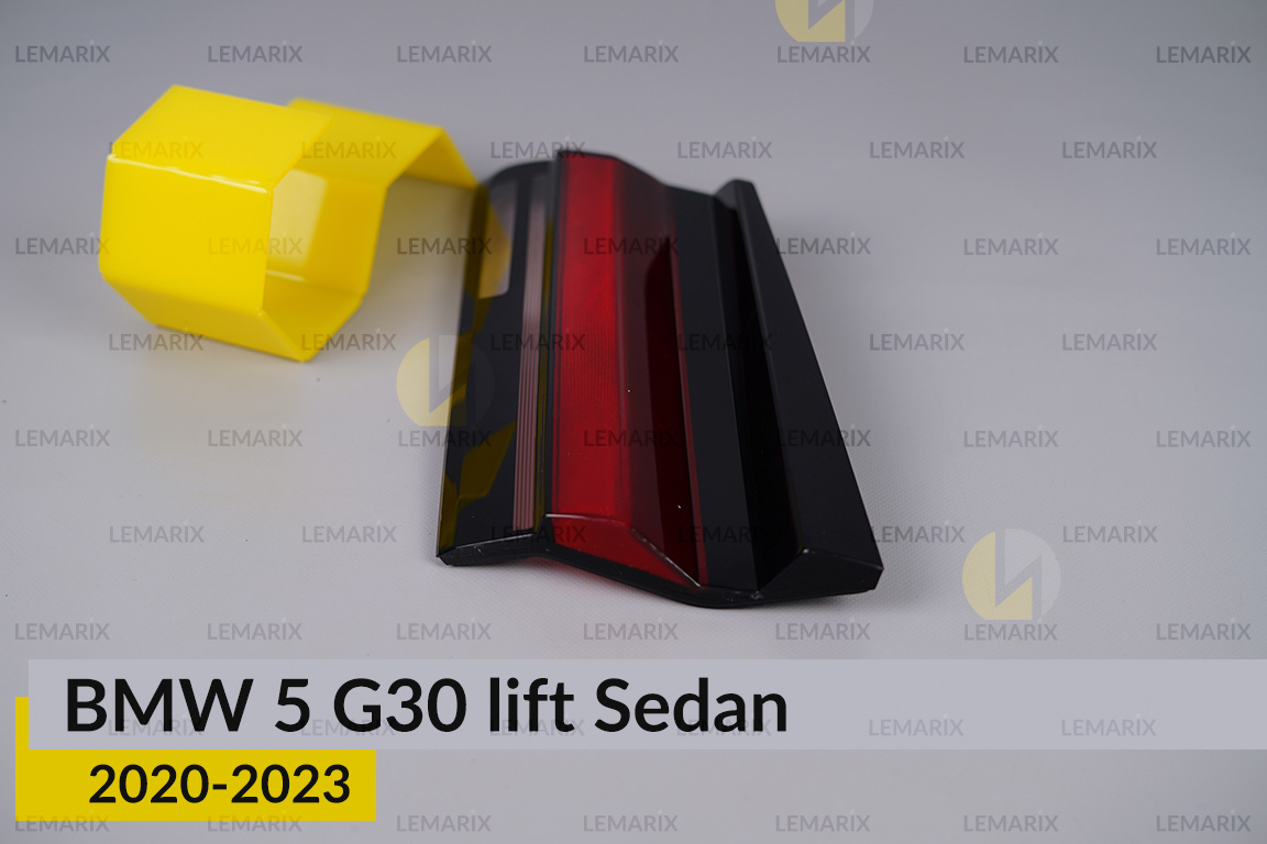 Скло заднього ліхтаря внутрішнє в кришці багажника BMW 5 G30 Sedan (2020-2023) рест праве