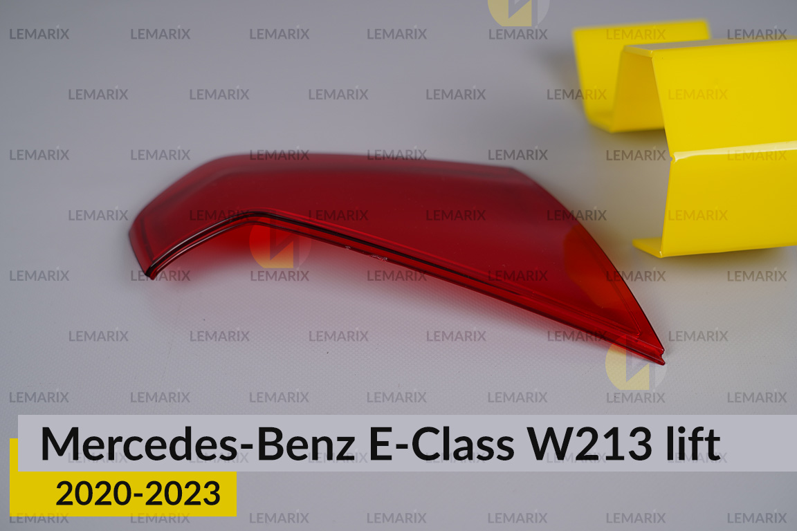 Скло заднього ліхтаря внутрішнє в кришці багажника Mercedes-Benz E-Class W213 (2020-2023) рест ліве