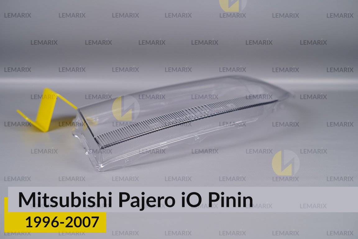 Скло фари Mitsubishi Pajero iO Pinin (1996-2007) ліве
