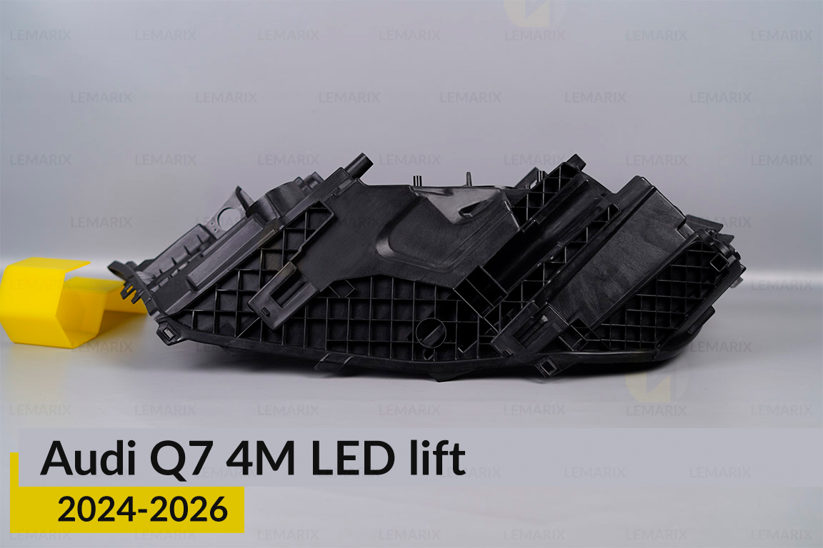 Корпус фари Audi Q7 4M LED (2024-2026) рест правий