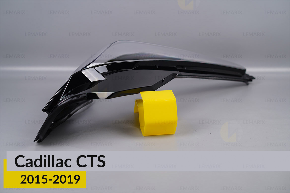Скло фари Cadillac CTS (2015-2019) праве