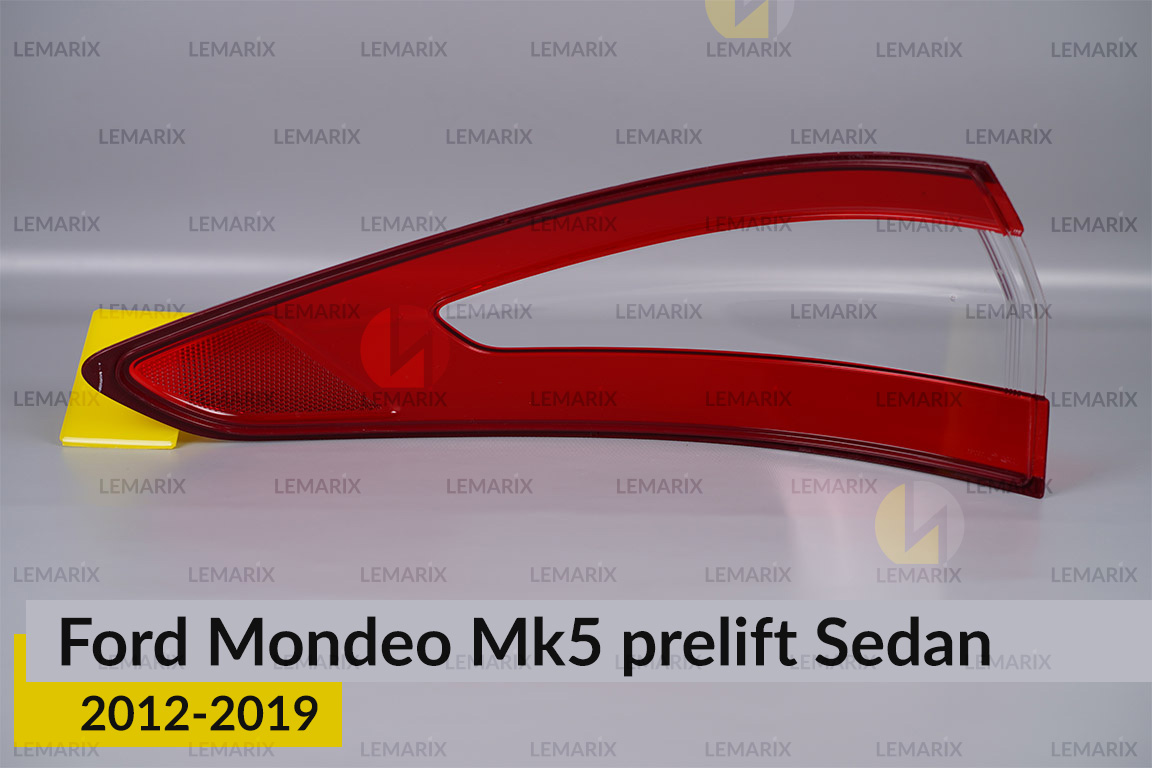 Скло заднього ліхтаря зовнішнє в крилі Ford Mondeo Mk5 Sedan (2012-2019) дорест праве