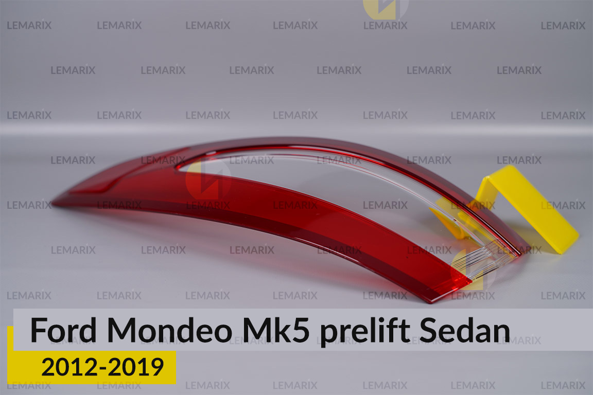 Скло заднього ліхтаря зовнішнє в крилі Ford Mondeo Mk5 Sedan (2012-2019) дорест праве