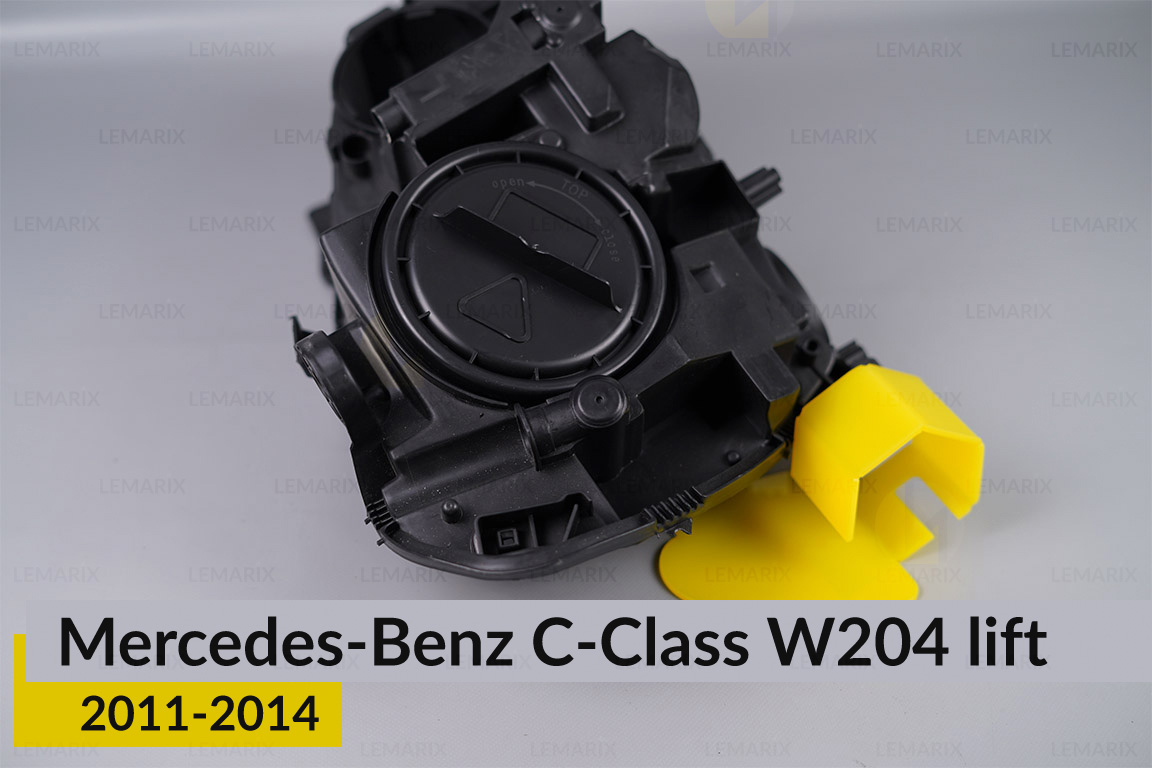 Кришка ковпак заглушка фари Mercedes-Benz C-Class W204 (2011-2014) рест велика ліва/права