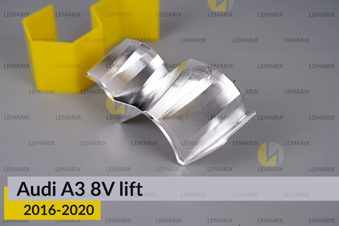 Хромований абажур верхній Audi A3 8V (2016-2020) рест правий