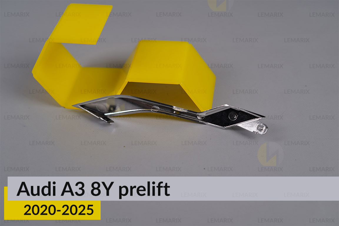 Хромована декоративна маска нижня Audi A3 8Y (2020-2025) дорест права