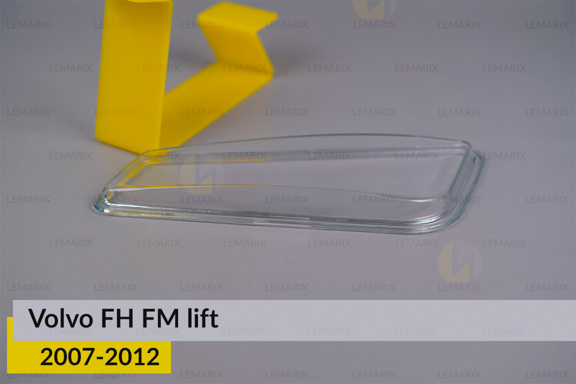 Скло протитуманної фари Volvo FH FM (2007-2012) рест ліве