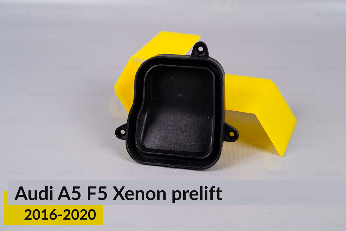 Кришка ковпак заглушка фари Audi A5 F5 Xenon (2016-2020) дорест права