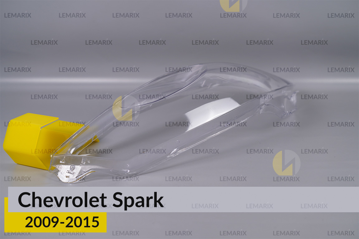 Скло фари Chevrolet Spark (2009-2015) праве