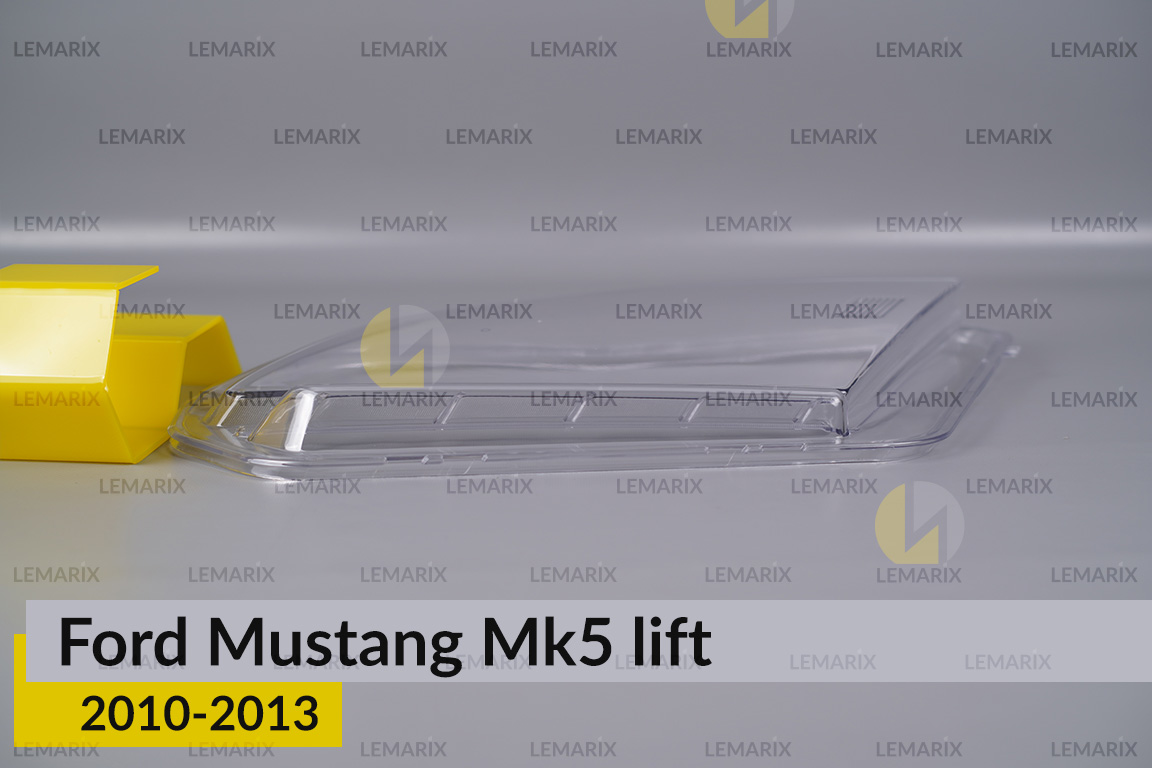 Скло фари Ford Mustang Mk5 (2010-2013) рест праве