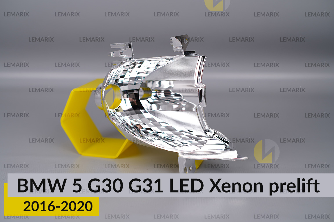 Хромований відбивач поворотника BMW 5 G30 G31 LED Xenon (2016-2020) дорест правий
