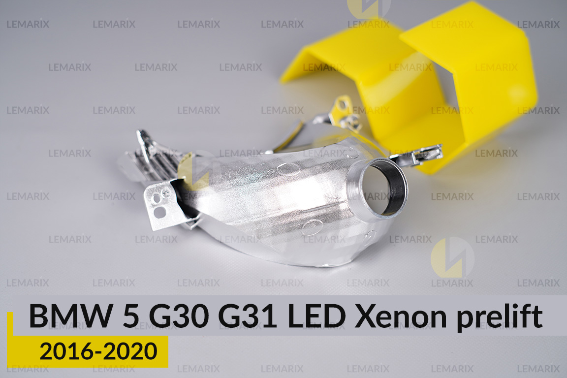 Хромований відбивач поворотника BMW 5 G30 G31 LED Xenon (2016-2020) дорест правий