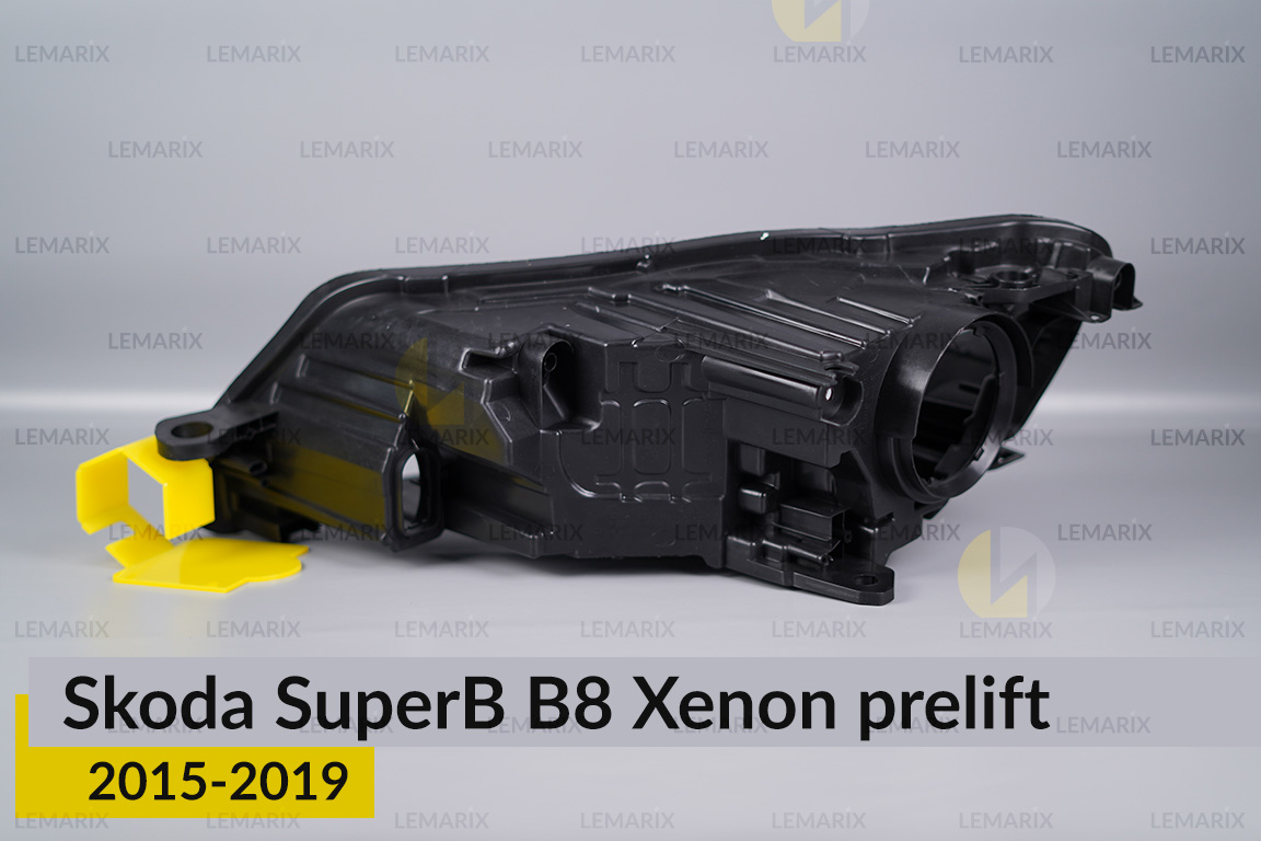 Корпус фари Skoda SuperB B8 Xenon (2015-2019) дорест правий