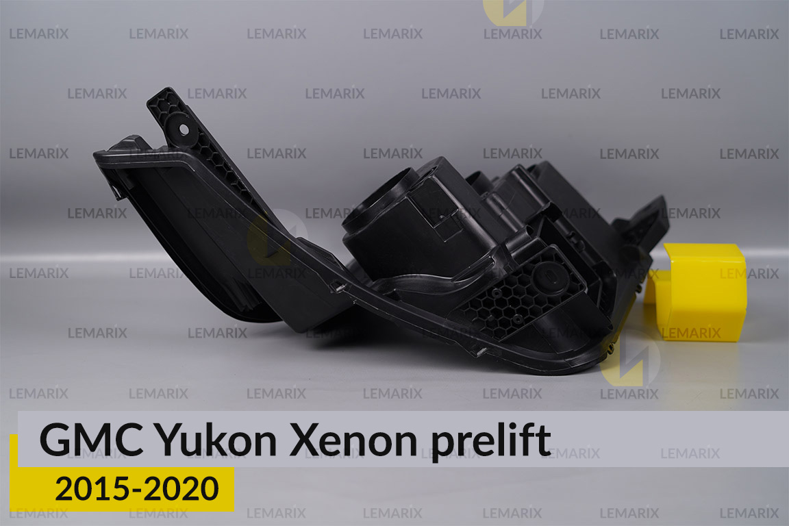 Корпус фари GMC Yukon Xenon (2015-2020) дорест правий
