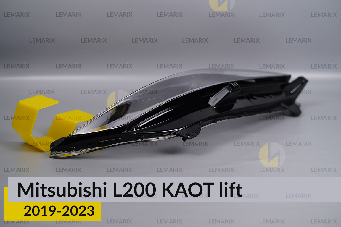 Скло фари Mitsubishi L200 KAOT (2019-2023) рест праве