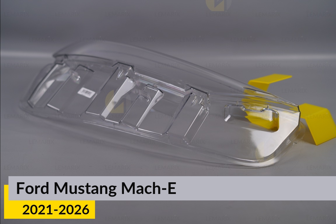 Скло фари Ford Mustang Mach-E (2021-2026) праве