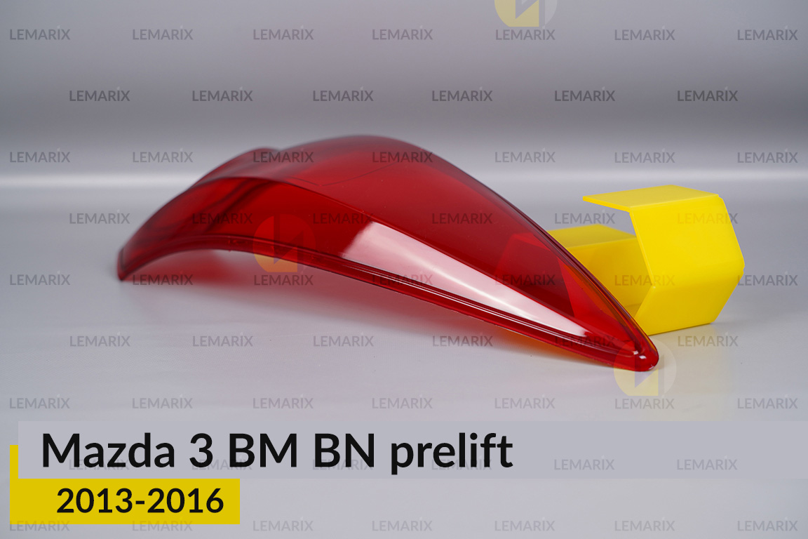 Скло заднього ліхтаря зовнішнє в крилі Mazda 3 BM BN (2013-2016) дорест ліве