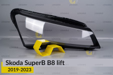 Скло фари Skoda SuperB B8 China (2019-2023) рест праве