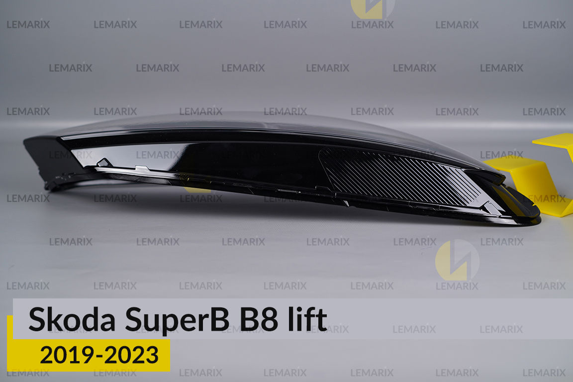 Скло фари Skoda SuperB B8 China (2019-2023) рест праве