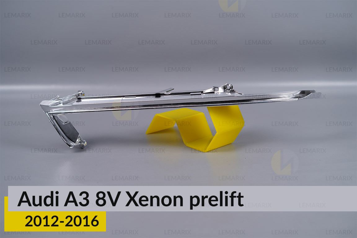 Хромована декоративна маска верхня Audi A3 8V Xenon (2012-2016) дорест ліва