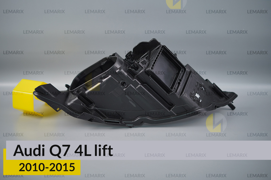 Корпус фари Audi Q7 4L (2010-2015) рест правий