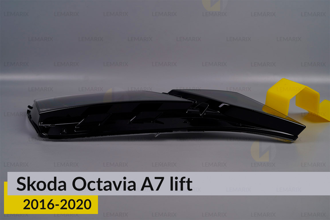 Скло фари Skoda Octavia A7 (2016-2020) полоска рест праве