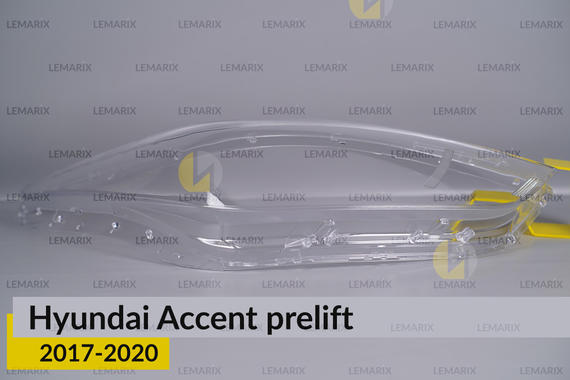 Скло фари Hyundai Accent (2017-2020) дорест праве