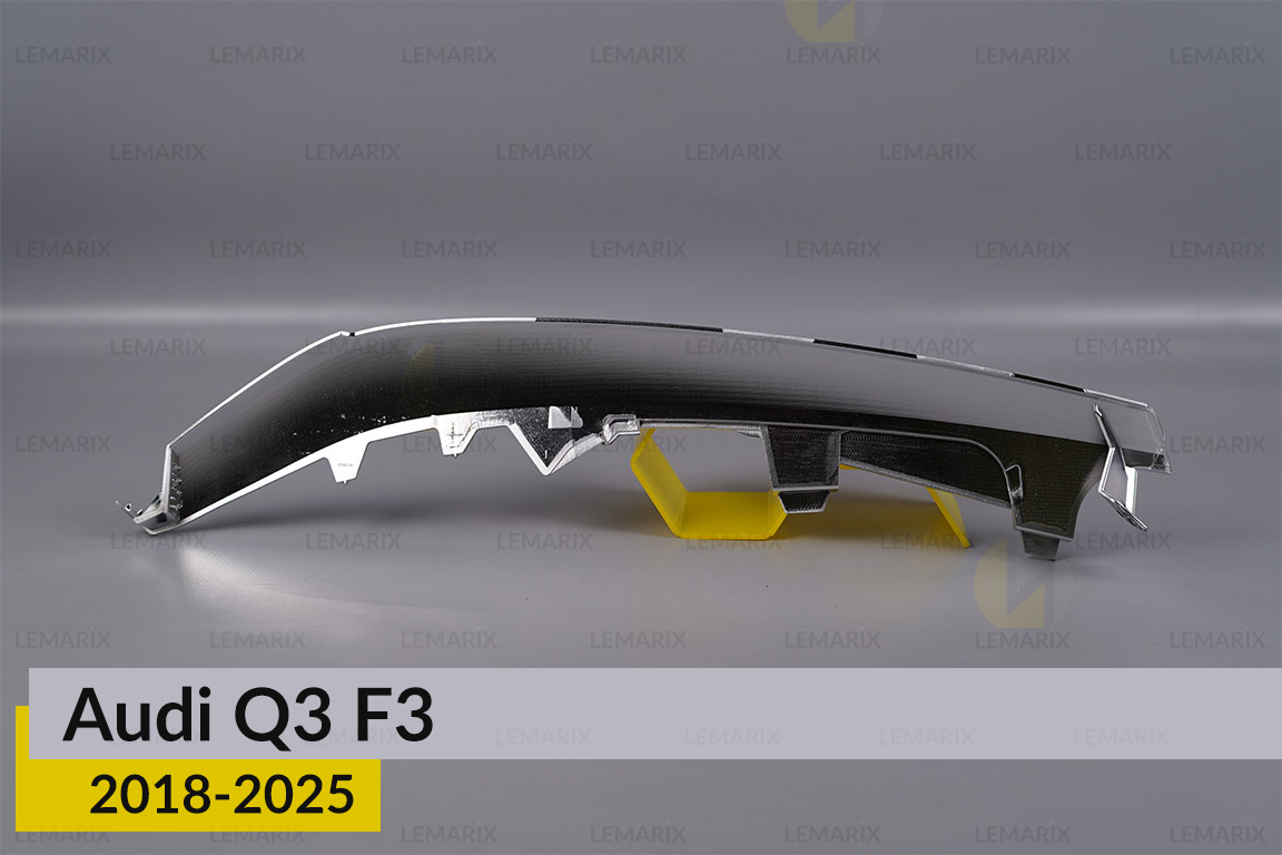 Хромована декоративна маска верхня Audi Q3 F3 (2018-2025) права