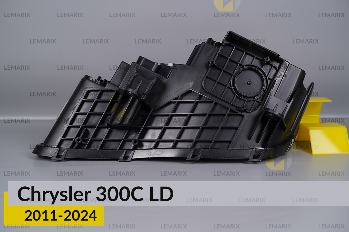 Корпус фари Chrysler 300C LD (2011-2024) правий
