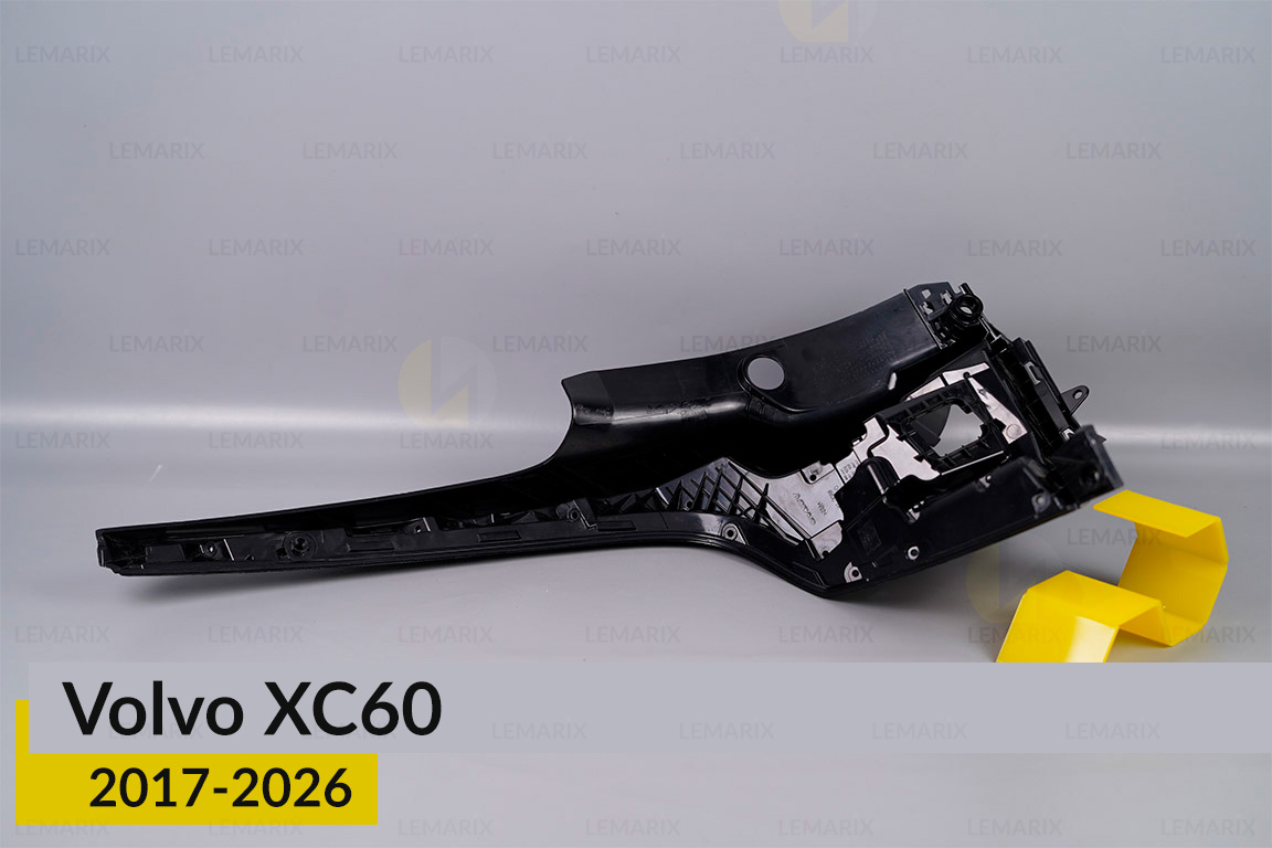 Корпус заднього ліхтаря Volvo XC60 (2017-2026) правий