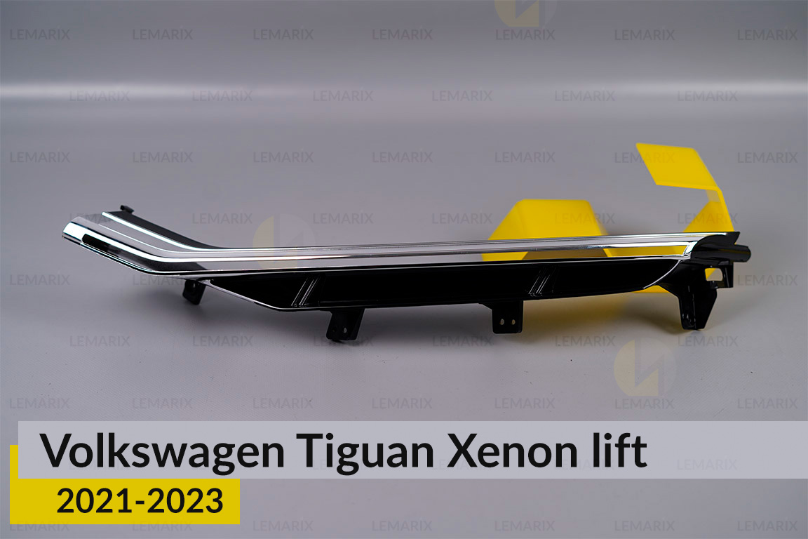 Хромована декоративна маска середня VW Volkswagen Tiguan Xenon (2021-2023) рест ліва