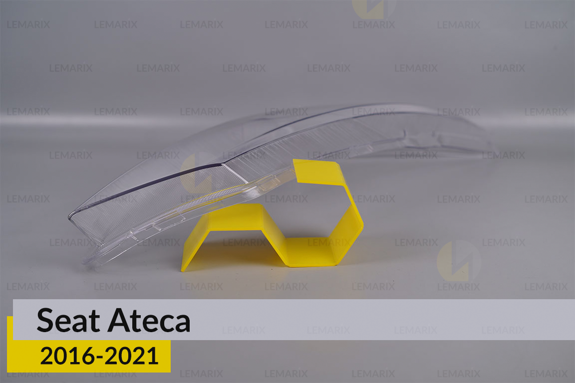 Скло фари Seat Ateca (2016-2021) дорест праве
