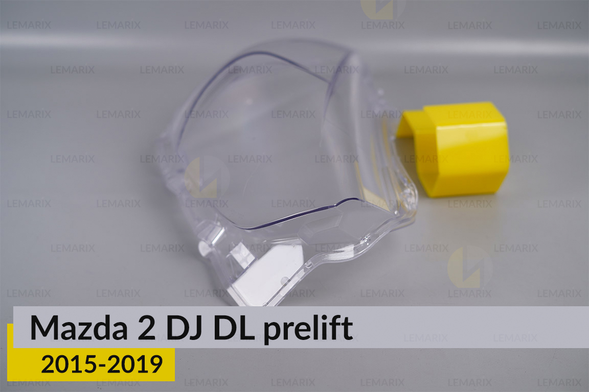 Скло фари Mazda 2 DJ DL (2015-2019) дорест праве
