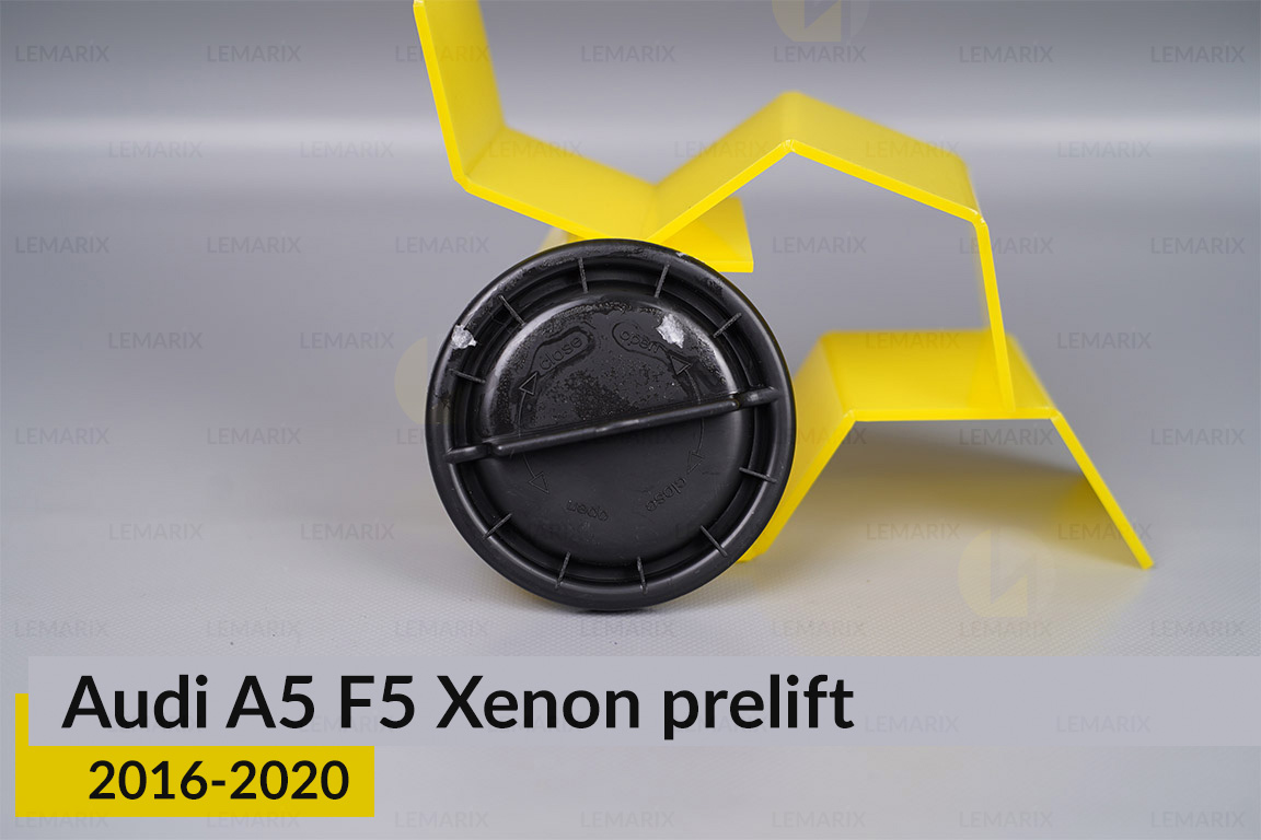 Кришка ковпак заглушка фари Audi A5 F5 Xenon (2016-2020) дорест мала ліва/права