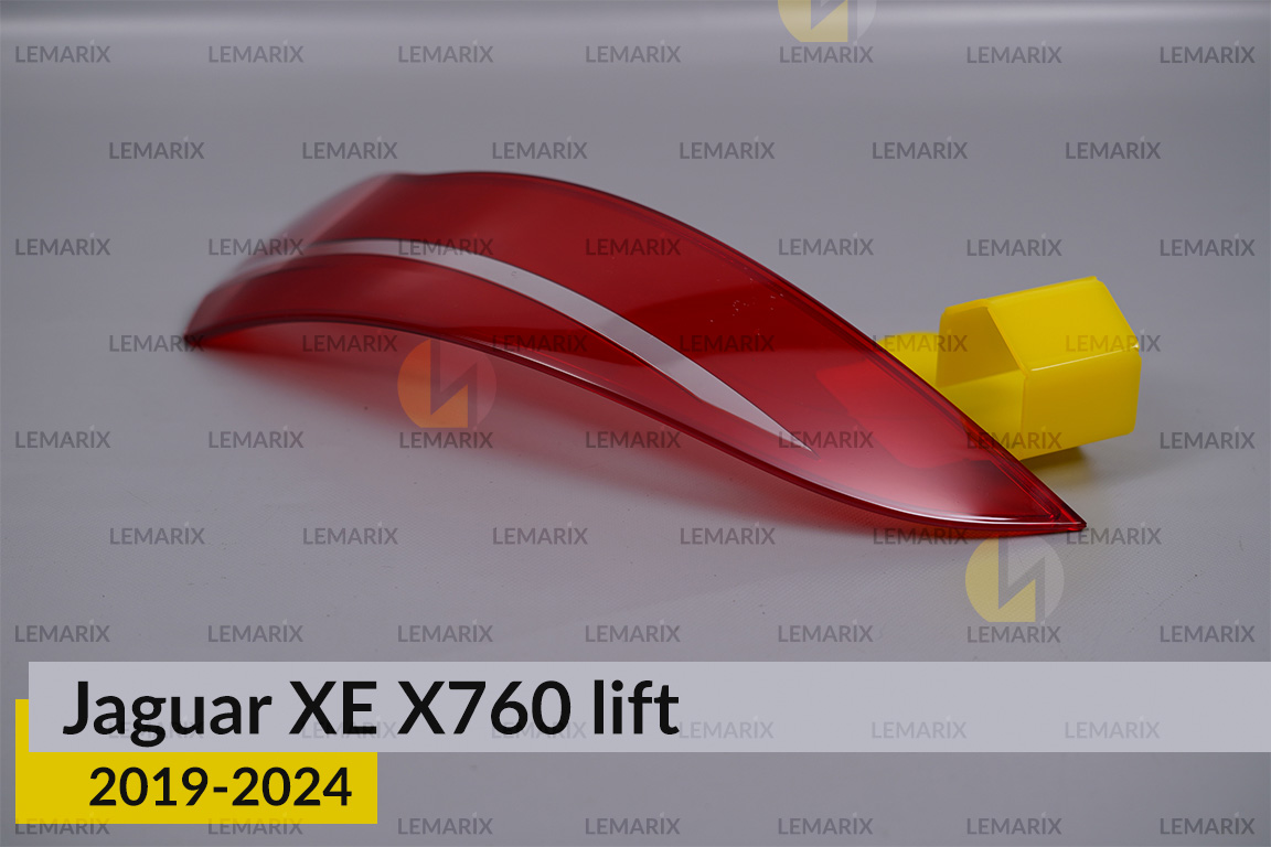 Скло заднього ліхтаря зовнішнє в крилі Jaguar XE X760 (2019-2024) рест ліве