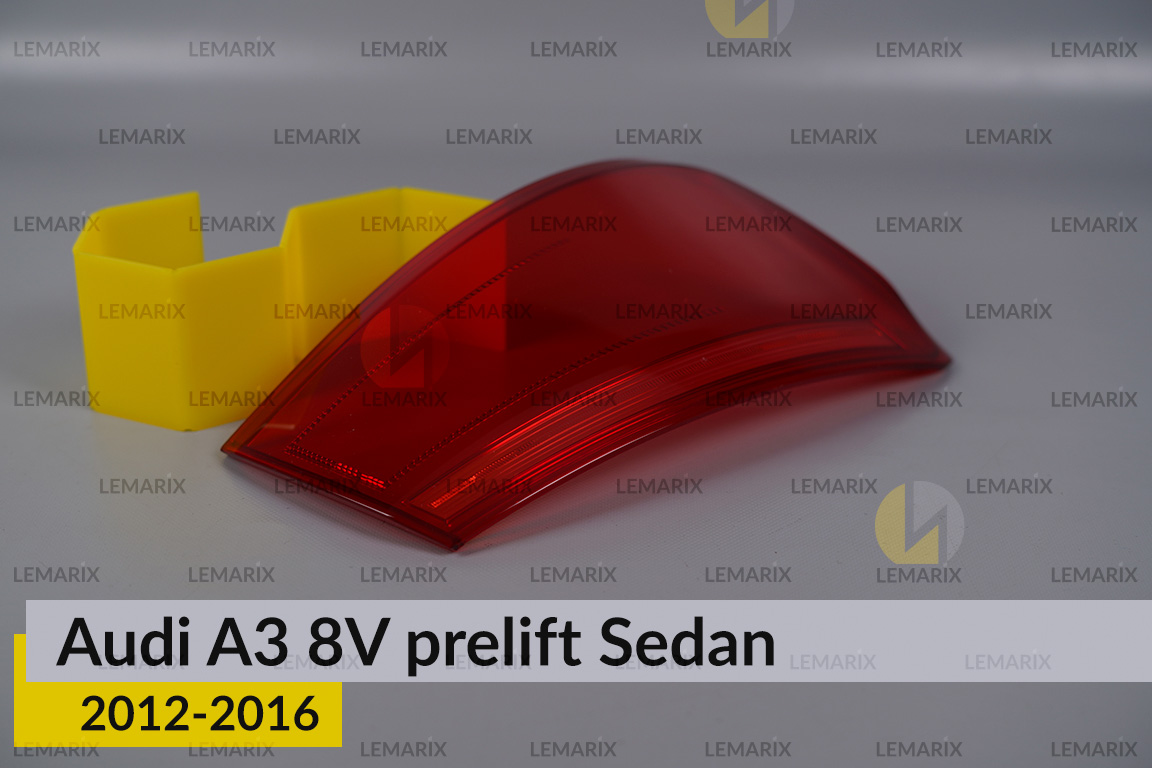 Скло заднього ліхтаря зовнішнє в крилі Audi A3 8V Sedan (2012-2016) дорест ліве