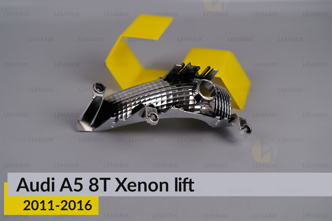 Хромована маска рефлектора Audi A5 8T Xenon (2011-2016) рест ліва