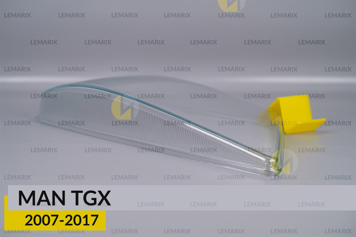 Скло фари MAN TGX (2007-2017) праве