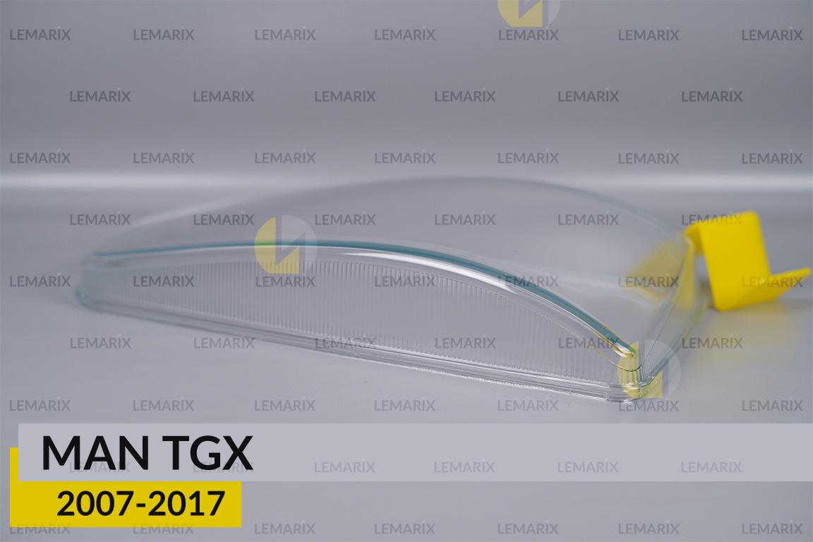 Скло фари MAN TGX (2007-2017) праве