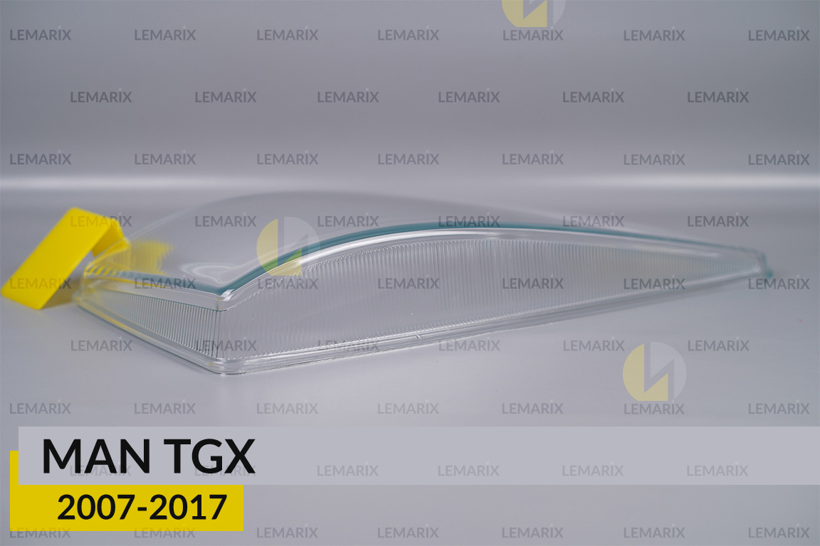 Скло фари MAN TGX (2007-2017) праве