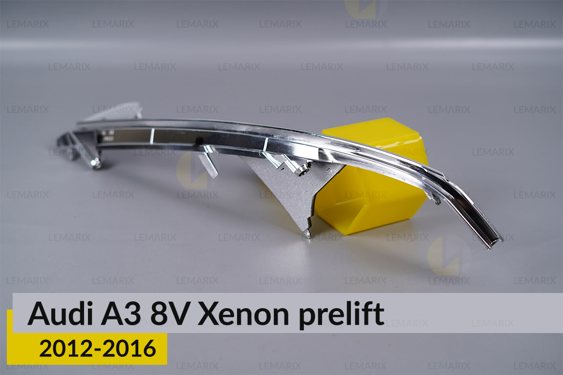 Хромована декоративна маска верхня Audi A3 8V Xenon (2012-2016) дорест права