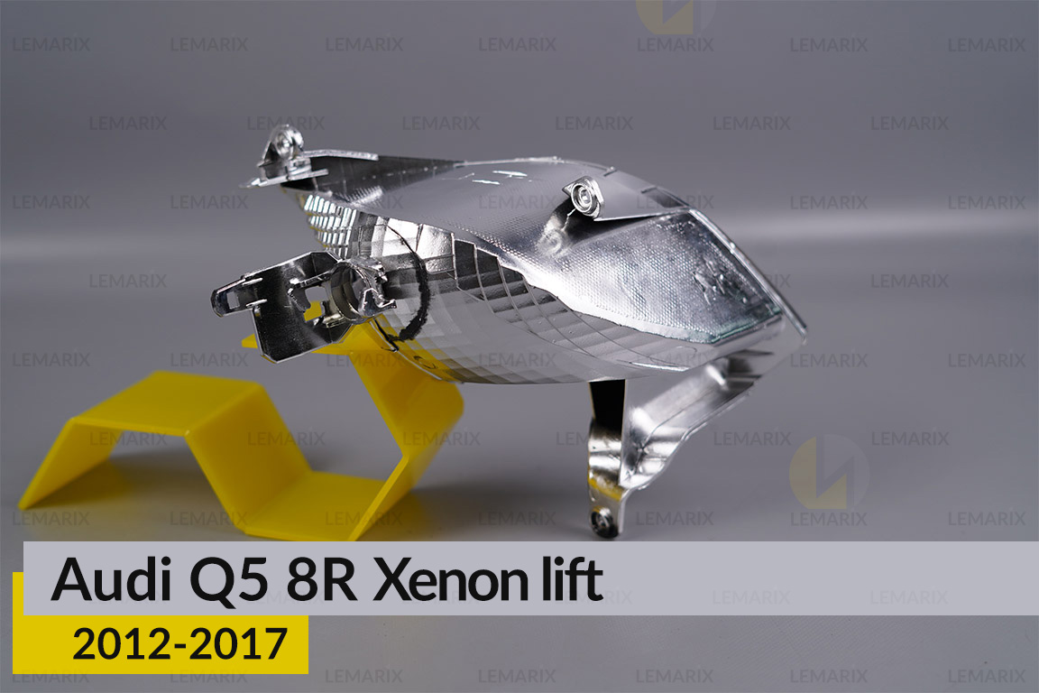 Хромована маска світлорозсіювача Audi Q5 8R Xenon (2012-2017) рест ліва