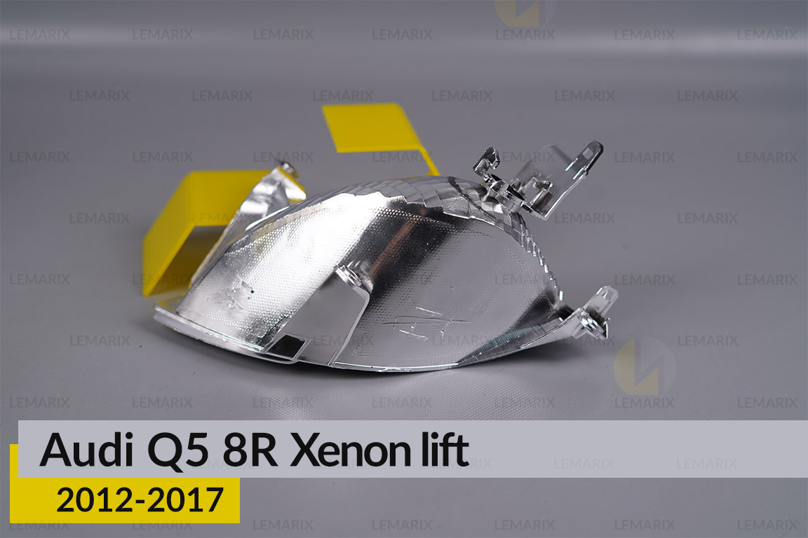 Хромована маска світлорозсіювача Audi Q5 8R Xenon (2012-2017) рест ліва