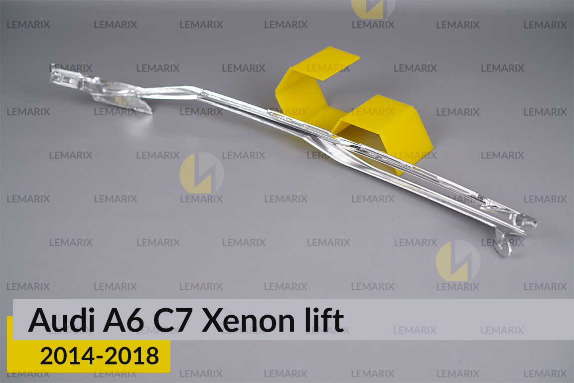 Хромована декоративна маска під світловод Audi A6 C7 Xenon (2014-2018) рест ліва