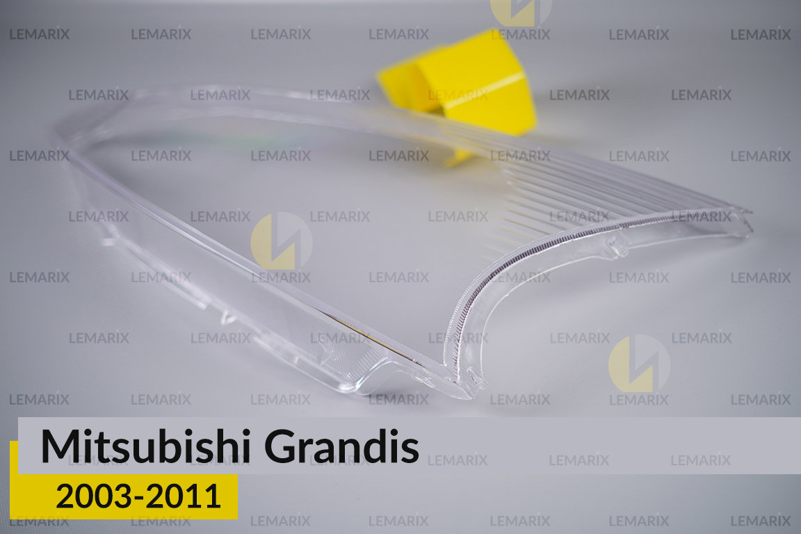 Скло фари Mitsubishi Grandis (2003-2011) ліве