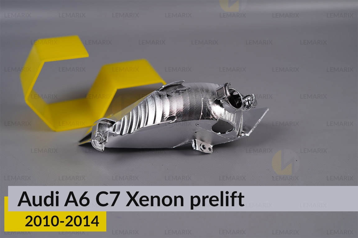 Хромована маска світлорозсіювача Audi A6 C7 Xenon (2010-2014) дорест ліва