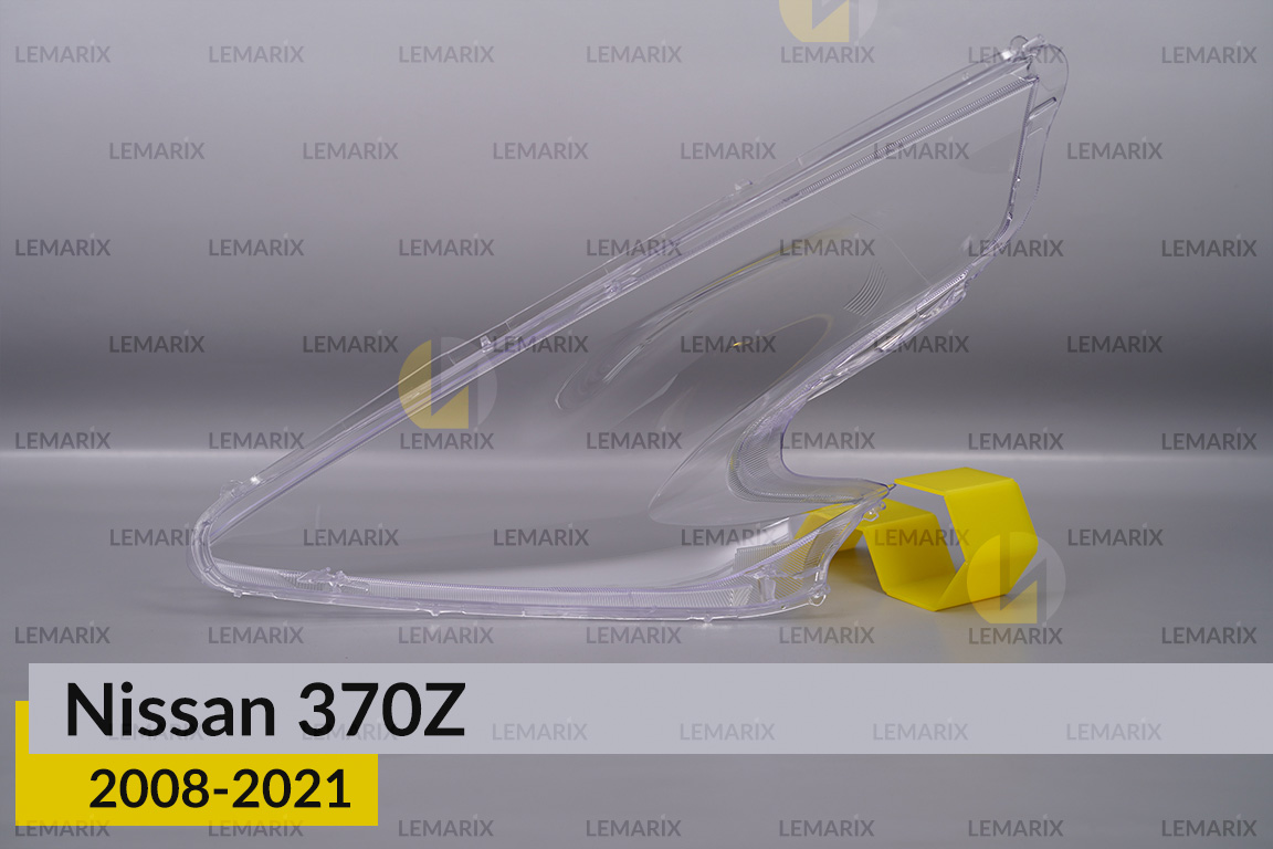 Скло фари Nissan 370Z Z34 (2008-2021) праве