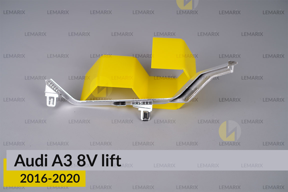 Хромована декоративна маска нижня Audi A3 8V (2016-2020) рест права