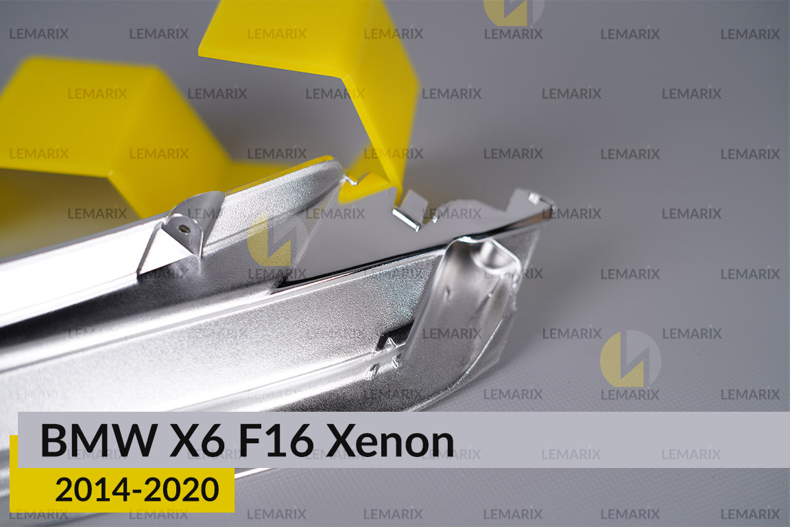 Хромована декоративна маска під світловод BMW X6 F16 Xenon (2014-2020) ліва