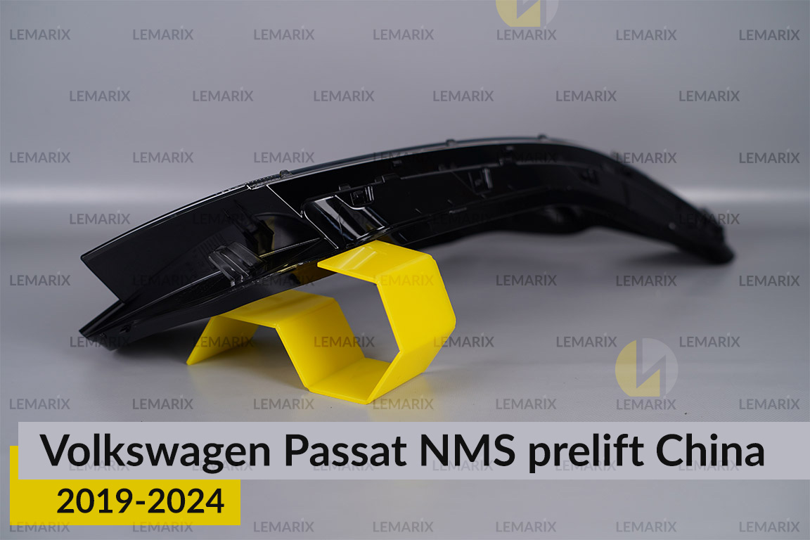 Скло фари VW Volkswagen Passat China (2019-2024) дорест праве